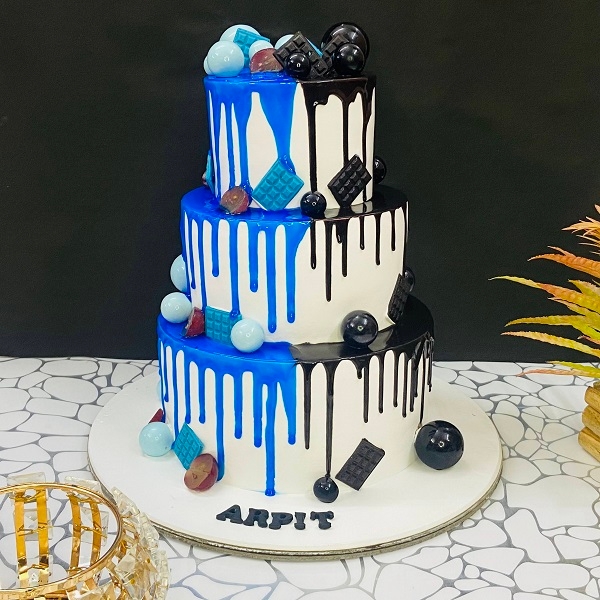 3 Tier Designer Pineapple Flavour Cake