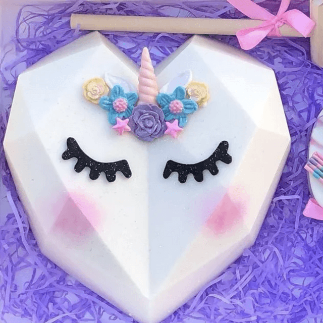 Unicorn Theme Pinata Cake