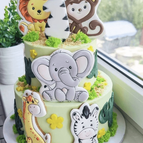 Jungle Theme Fondant Photo Cake