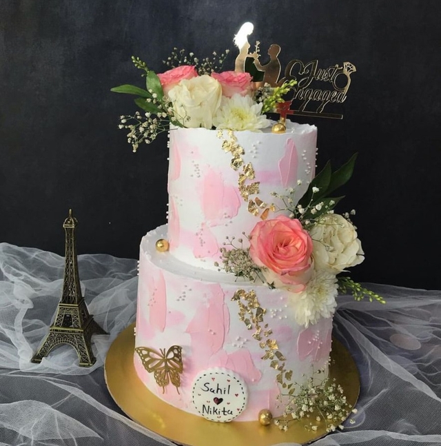 Round Shape 2 Tier Foral Cake